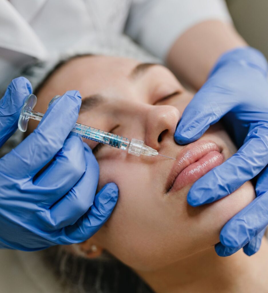 Dermal fillers injections in Montreal by Dr. Marjorie Tremblay – Smooth wrinkles & restore volume