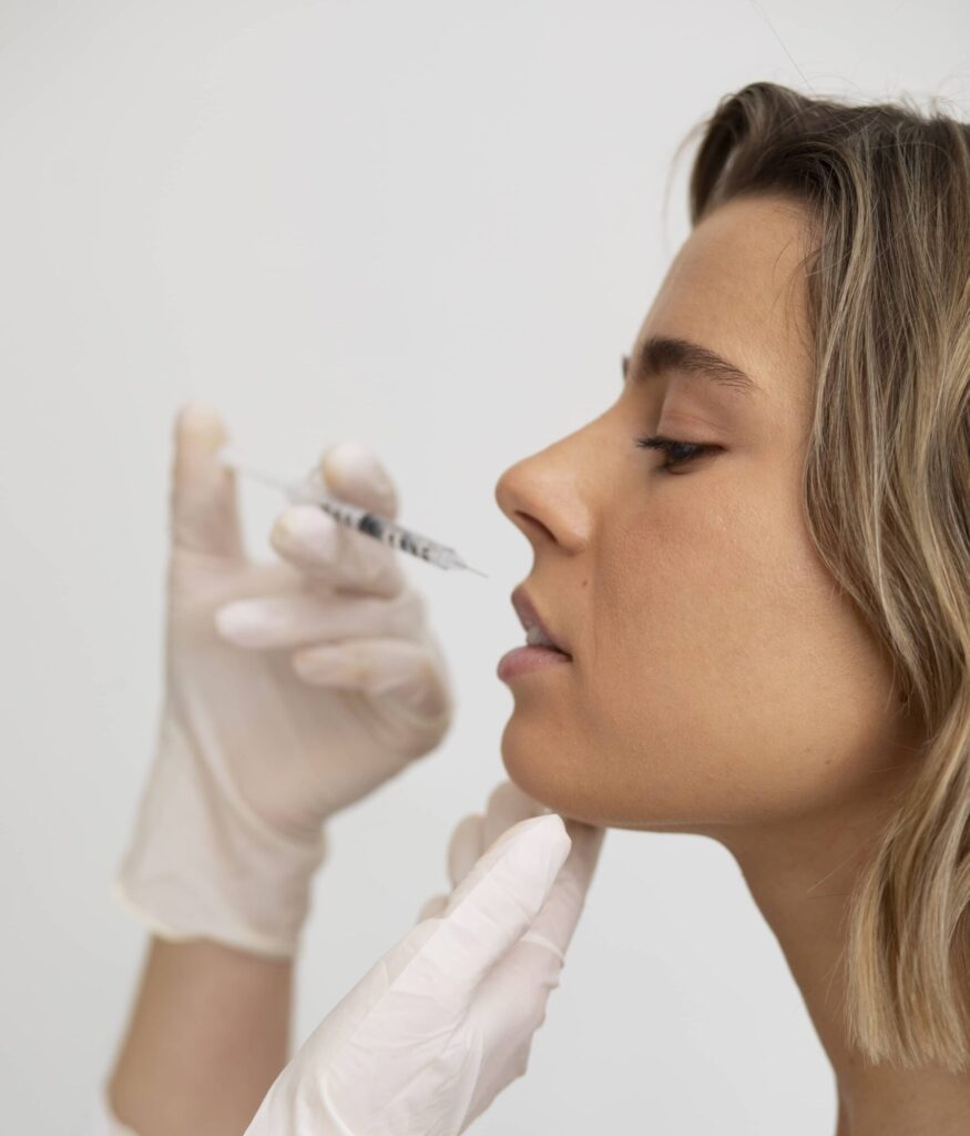 Injection d’acide hyaluronique à Montréal pour rides et volume du visage